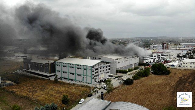 Silivri'de Sünger Fabrikasında Yangın