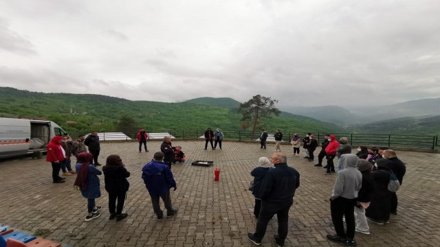 AFAD gönüllülerine sahada farkındalık eğitimi verildi