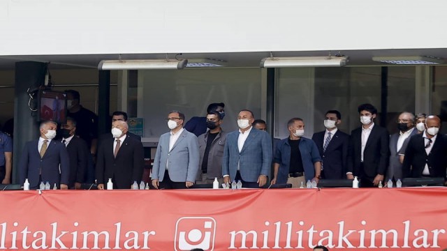 Bakan Kasapoğlu: İnşallah millilerimiz şampiyonada bizi gururla temsil edecekler