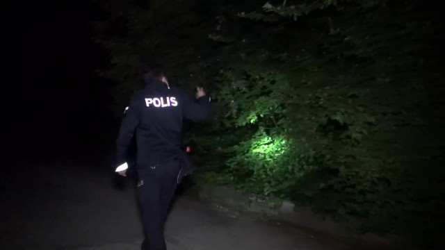 Bursada polis ve mahalleli her yerde Ayı aradı