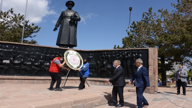 Erzurumda 19 Mayıs törenle kutlandı