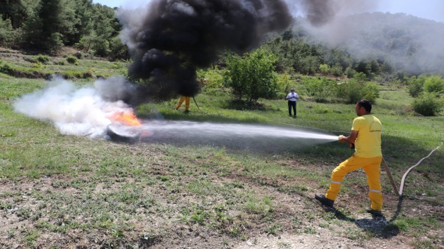 Her gün tatbikat yapıyorlar, ormanı onlar koruyor