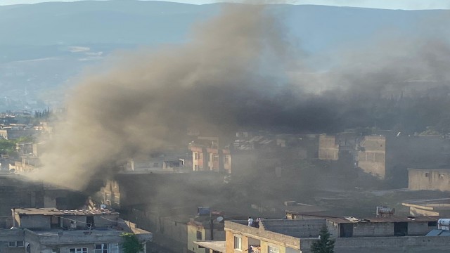 Kahramanmaraşta hurda deposunda yangın