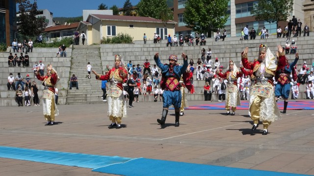 Karabükte 19 Mayısın 102. yılı çeşitli etkinliklerle kutlandı