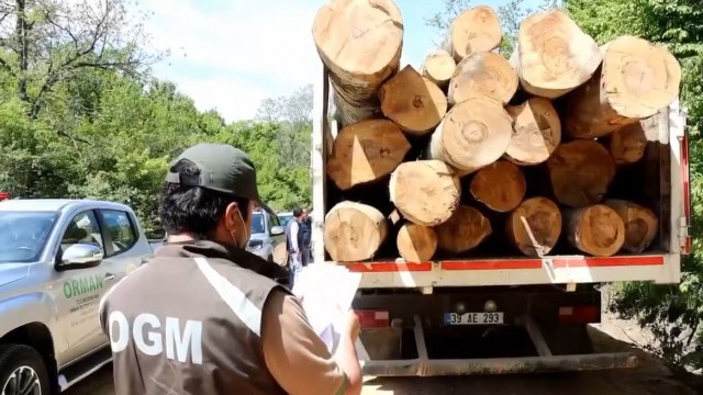 Kırklarelinde ormandaki kaçak yapılar done ile tespit edildi