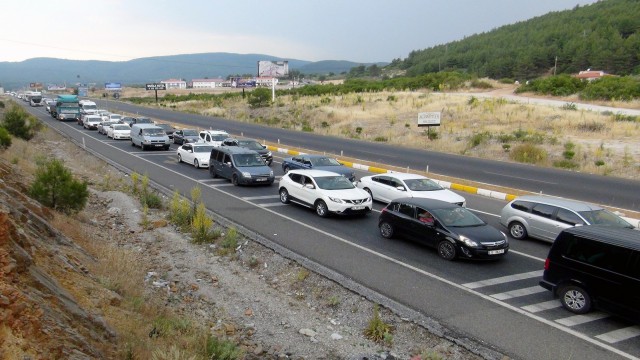 Muğlada araç sayısı bir yılda 25 bin arttı