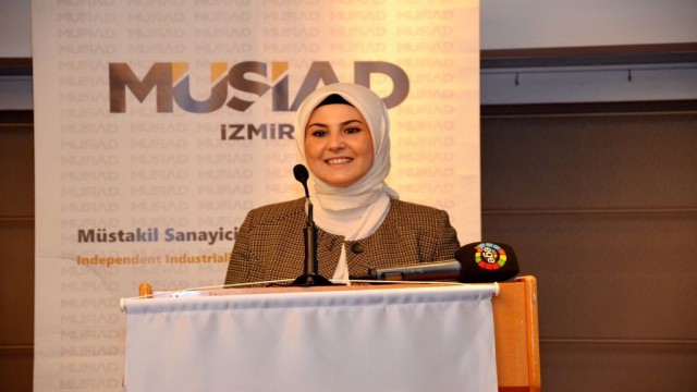 MÜSİAD İzmirden kadın girişimcilere destek