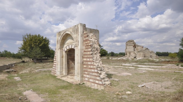 Osmanlıya 92 yıl başkentlik yapan Edirnenin sarayında yeni kazı sezonu başlıyor