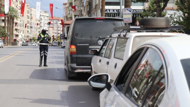 Şehirlerarası seyahat kısıtlamasından muaf tutulacaklar açıklandı