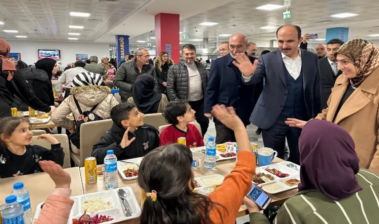 Konya’da afetzedelerin iftar bereketine ortak oldu