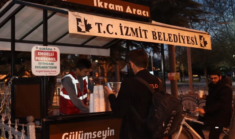 İzmit’ten iftarda sıcak çorba hizmeti